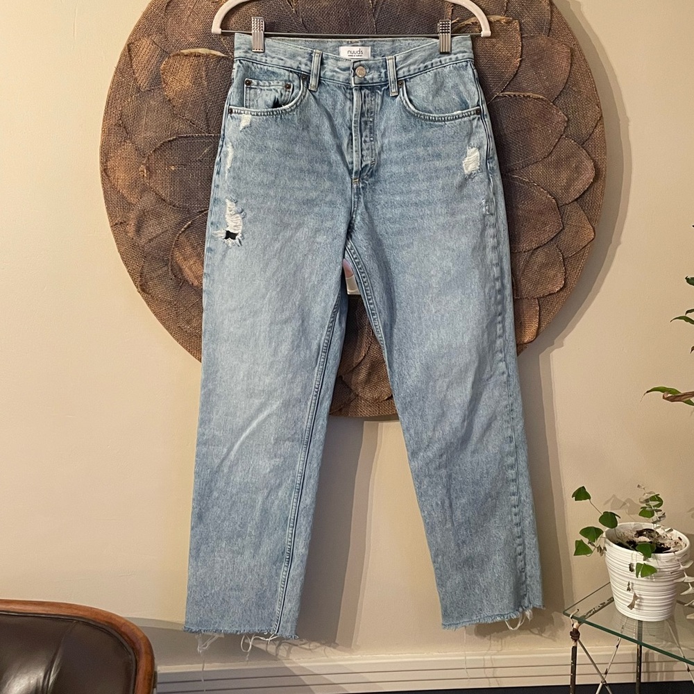 Nuuds Straight Distressed Wash Jeans Size 26